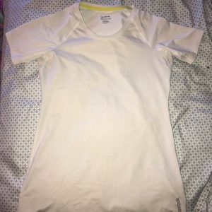 Reebok top